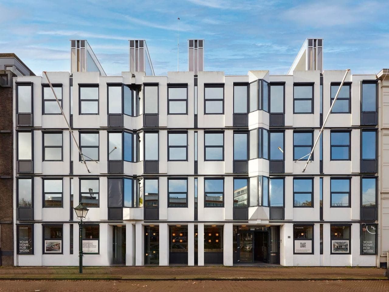 Het kantoorpand van Statements aan de Koninginnegracht 10 in Den Haag